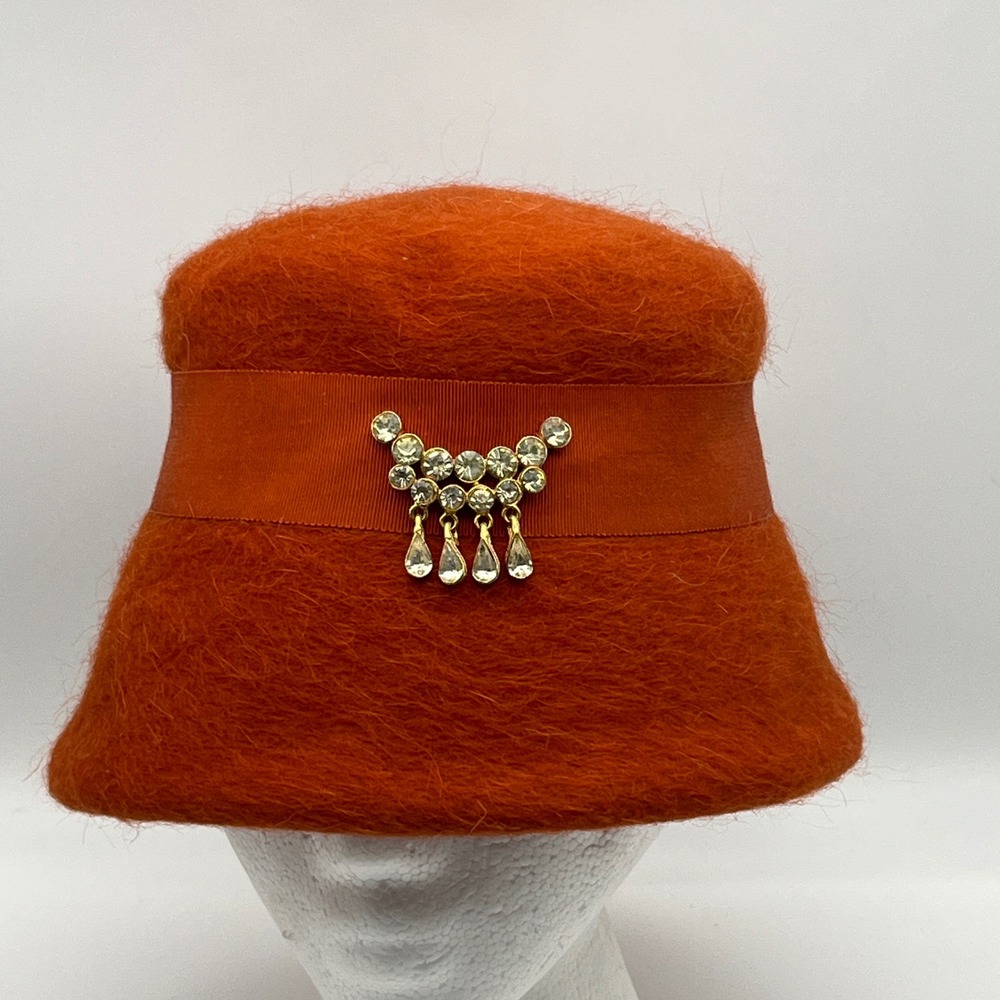Neumann Endler KMF Cloche Hat Women OS Orange Mohair Wool Rhinestone Vintage 60s